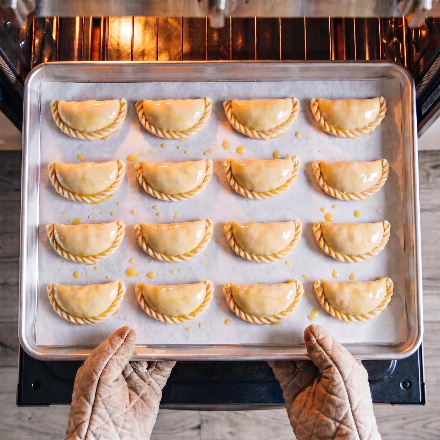 Empanadas listas para hornear; imagen ilustrativa